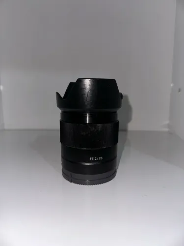 Lente Sony Fullframe 28mm