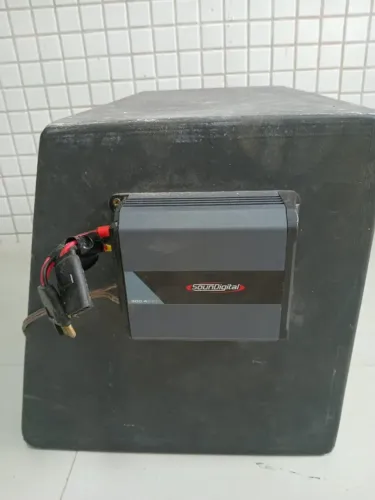 Kit Subwoofer de Porta-malas Qualidade JBL + Soundigital