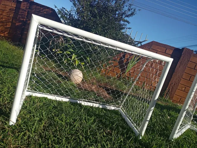 Par mine traves futebol infantil, totalmente metalon