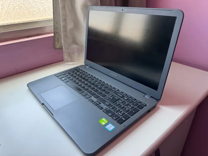 Notebook Samsung X50 - Intel Core i7 de 8a Geração