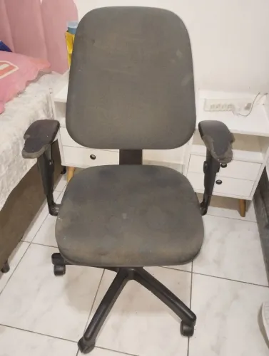 Cadeira escritório Giratória Grande 
