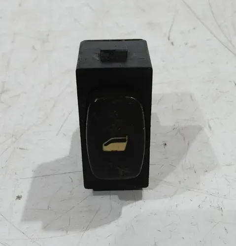Botão De Vidro Traseiro Peugeot 307 2002 2003 2004 2005