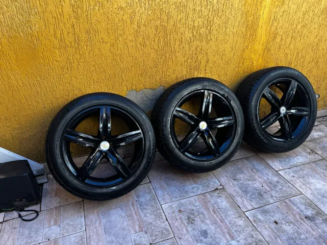 3 Rodas esportivas