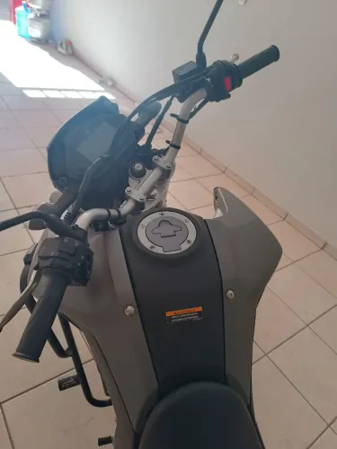 MOTO XTZ250 LANDER