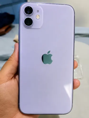 iPhone 11