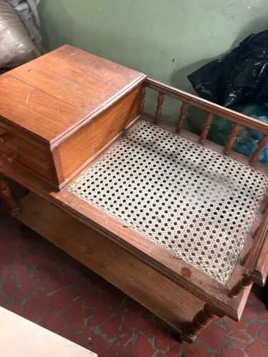 Gabinete para telefone vintage