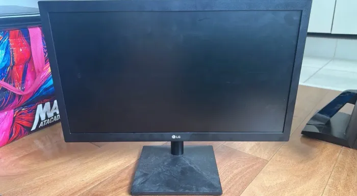 Monitor LG 19.5" Widescreen (Modelo 20M40H) - HDMI e VGA
