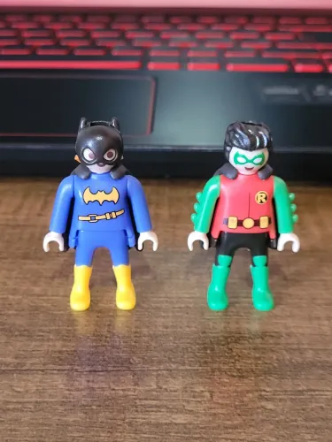Playmobil boneco kinder ovo robin