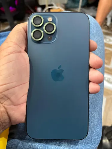 IPhone 12 Pro Max para vender celular sem defeito algum sem ideia de liso 