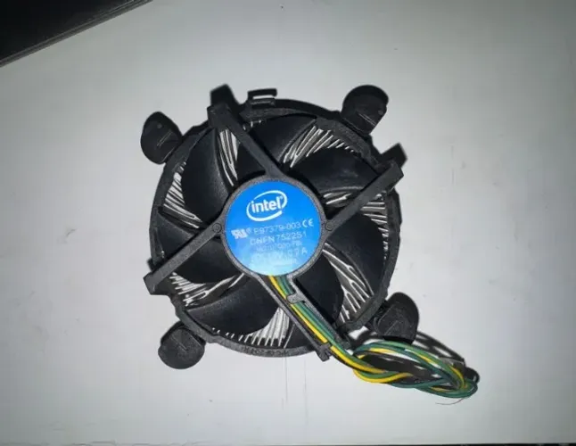 Cooler Original Intel (LGA LGA 1150 1151 1155 1156) 