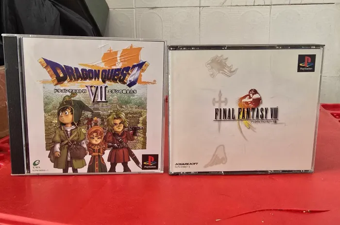 Lote Final fantasy 13 e Dragon Quest originais de ps1