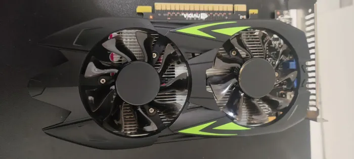 Placa de vídeo 1050Ti 4GB 128BIT PCI-E