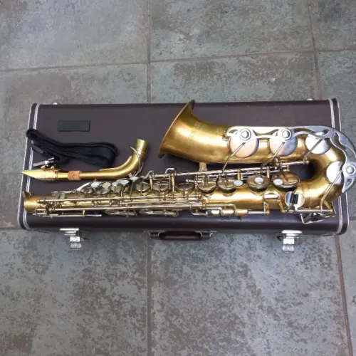 Sax Alto Yamaha Yas23 Japan Saxofone De Luthier Troco+$ 12x no cartão