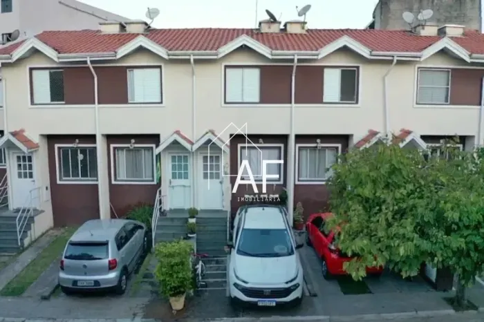 Sobrado em Condomínio para venda no Jaraguá , 2 quartos, 1 banheiro, 2 vagas de garagem, 1