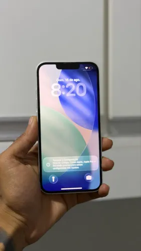 iPhone 13