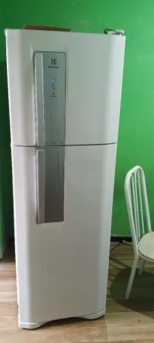 geladeira Electrolux DF42 gelando super bem entrego com pq tx