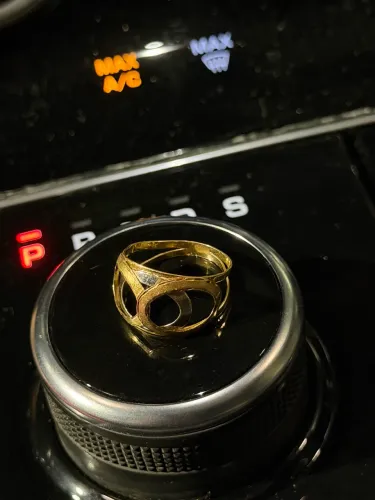 Anel de ouro 18k feminino! Aceito trocas e cartão em até 18x