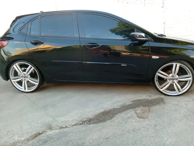 Chevrolet Onix Hatch LT 1.0 12V Flex Mec. 4P 2020