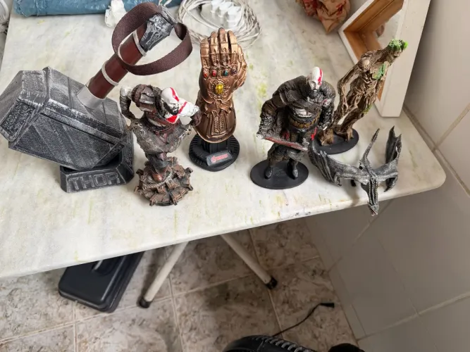 Venda de bonecos geek