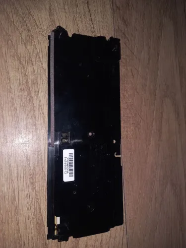 Fonte PS4 slim...