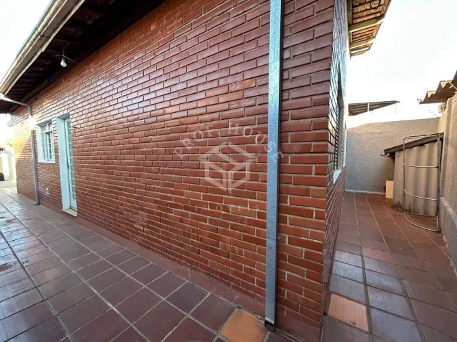 Casa na Vila Anita em Limeira - São Paulo, próximo ao Nosso Clube.