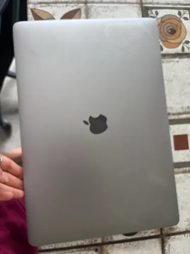 MacBook Pro 15? - Intel Core i9 | 32GB RAM