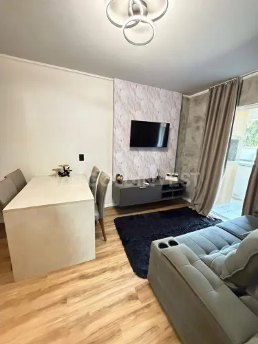 Apartamento semi mobiliado com 2 quartos, bairro Águas Claras