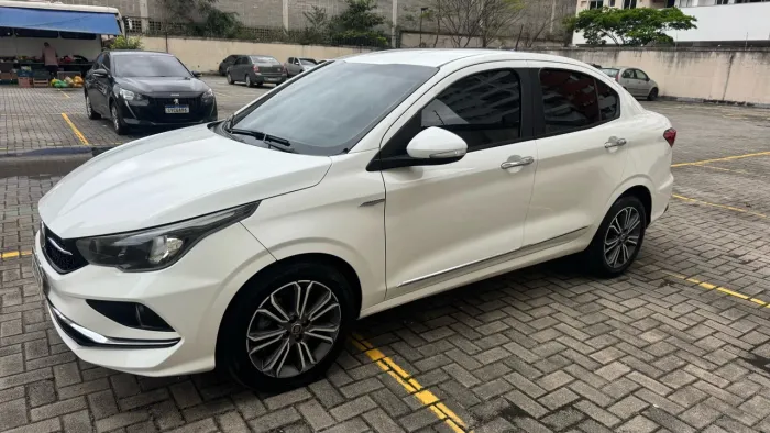 Fiat Cronos Precision 1.8 16V Flex Aut. 2019