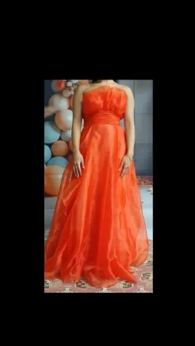VESTIDO DE FORMATURA EM ÓTIMO ESTADO