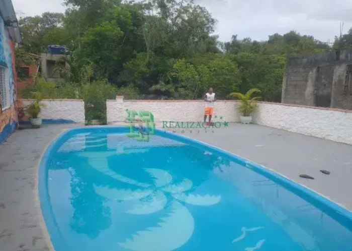 CHÁCARA GRANDE EM MONGAGUÁ COM PISCINA
