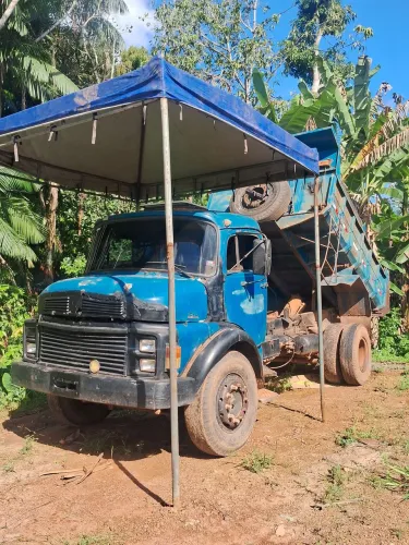 Caçamba toco mercerdes