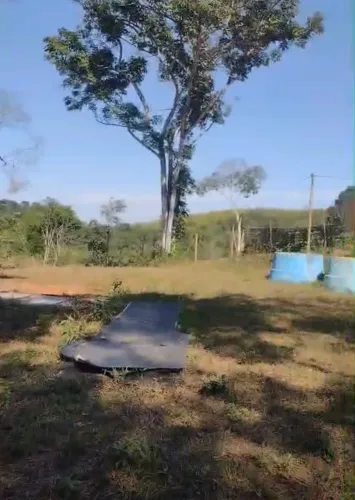 Terreno com container em Dias Tavares