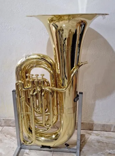 Tuba HS Rhema 5/4 de 4 pistos em Sib ? NOVA.