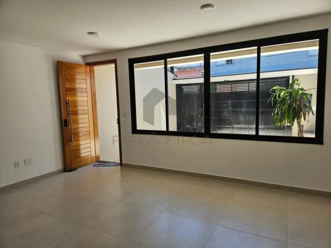 Sobrado para Venda em São Paulo, Vila Carrão, 3 dormitórios, 2 suítes, 1 banheiro, 2 vagas