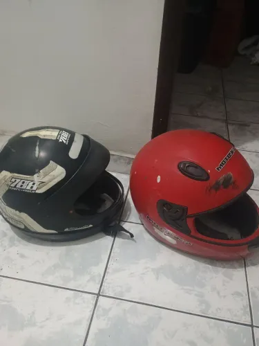 Capacetes 50,00
