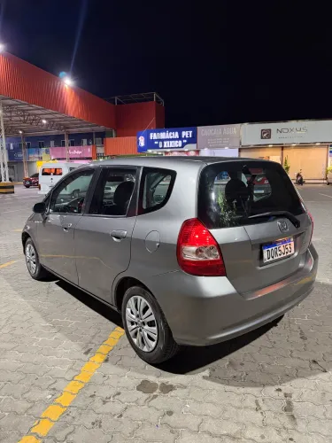 Honda Fit LX 1.4/ 1.4 Flex 8v/16v 5P Aut. 2004