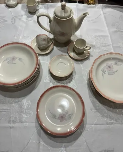 Louças