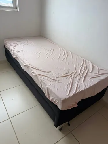 Bi-cama solteiro com dois colchões