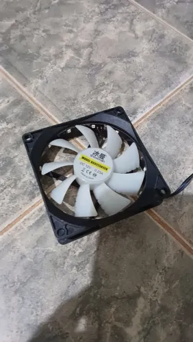 Cooler Fan 120mm para PC Gamer RGB LED