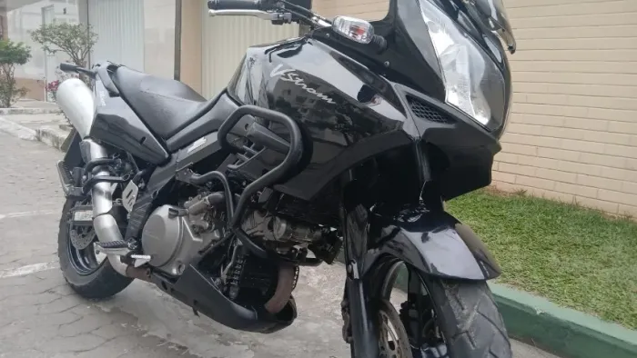 Suzuki vstron 1000 2007 top