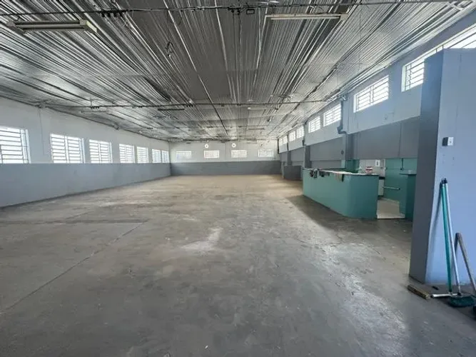 Salão para alugar, 230 m² por R$ 4.580/mês - Vila Pires - Santa Bárbara D'Oeste/SP