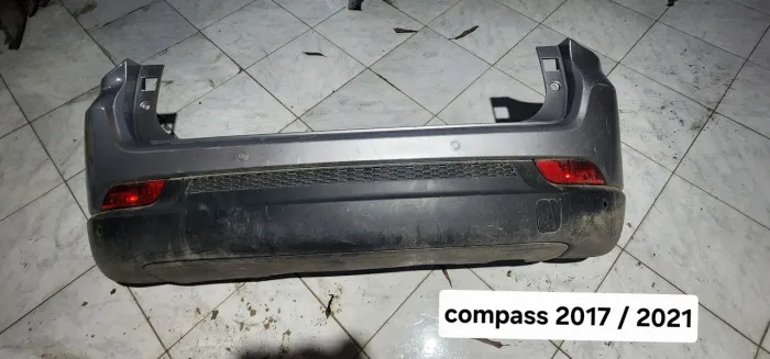 PARACHOQUE TRASEIRO JEEP COMPASS 17/21 ORIGINAL 