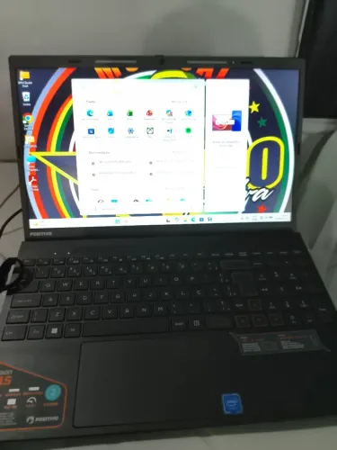 Note semi novo 8 ram 128ssd 15 polegadas 
