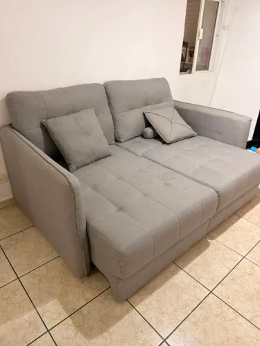 Vende sofá retrátil