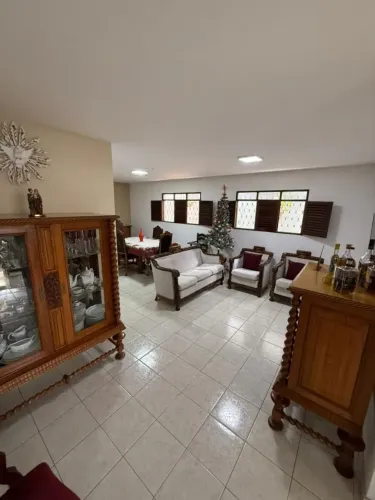 Casa com 3 dormitórios à venda, 300 m² por R$ 590.000,00 - Cristo Redentor - João Pessoa/P