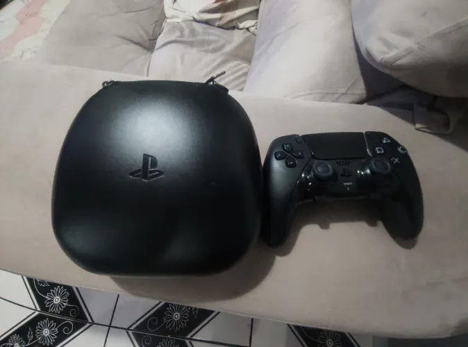 DualSense PS5 Edge Black (Troco por PS portal ou celular da Samsung linha S)