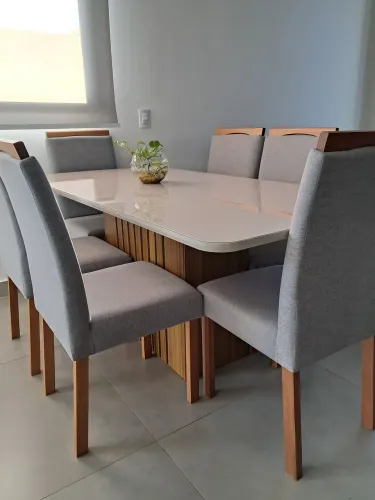 Mesa de Jantar Fabrispuma 6 Cadeiras (Tampo Vidro Off-White) - Seminova (1 ano de uso)