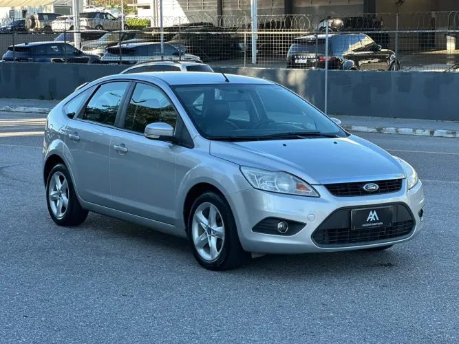 Ford Focus 1.6 S/se/se Plus Flex 8v/16v 5P 2013