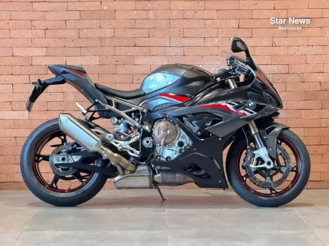 BMW S1000 RR 2022