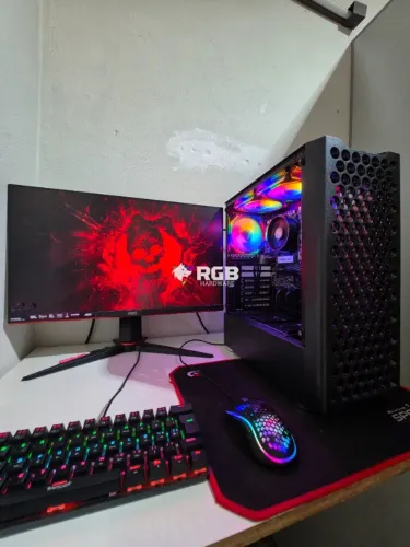 PC Gamer Ryzen 5 5600GT RX VEGA 7 DDR4 16GB M.2 128GB HD 500GB